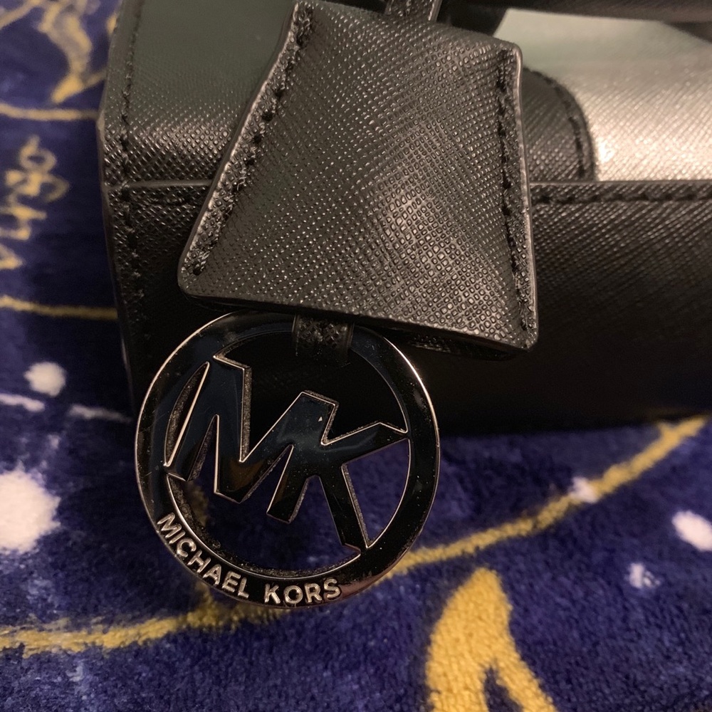 Michael Kors crossbody mini purse satchel  clutch - Picture 2 of 8